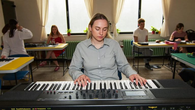 Музыкальное образование для взрослых: как начать и добиться результата